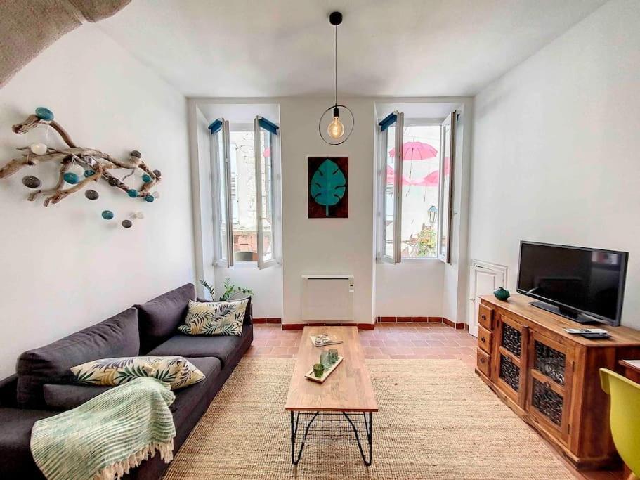 Joli Studio Au Coeur De Grasse - Parking Inclus Ngoại thất bức ảnh